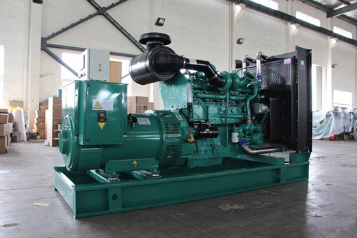 遂平320kw康明斯柴油发电车出租组图片 遂平320kw康明斯柴油发电车出租组图片